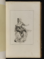 Sitzende junge Frau mit geschlossenem Fächer in der rechten Hand und ausgestrecktem linken Arm